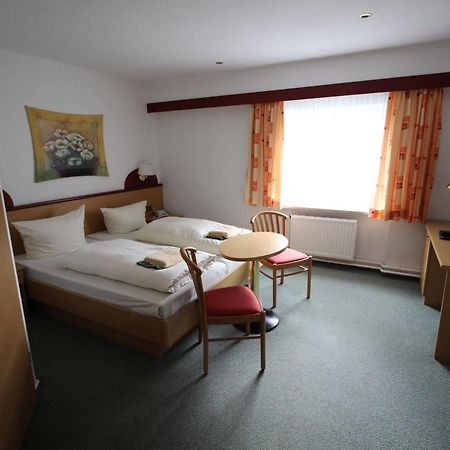 Hotel Carstens ボルデスホルム エクステリア 写真